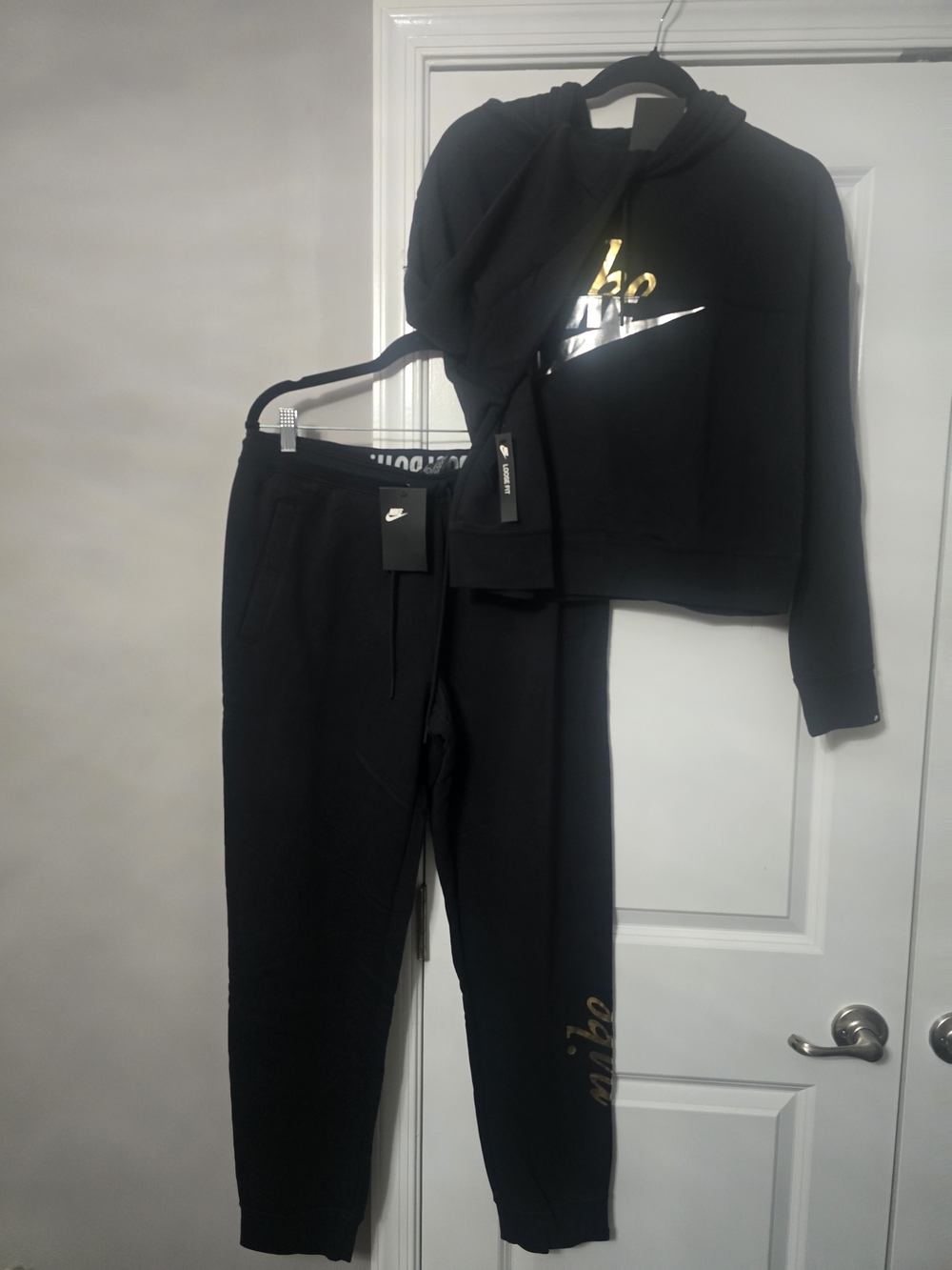 Nike Women's Black Hoodie & Jogger Set